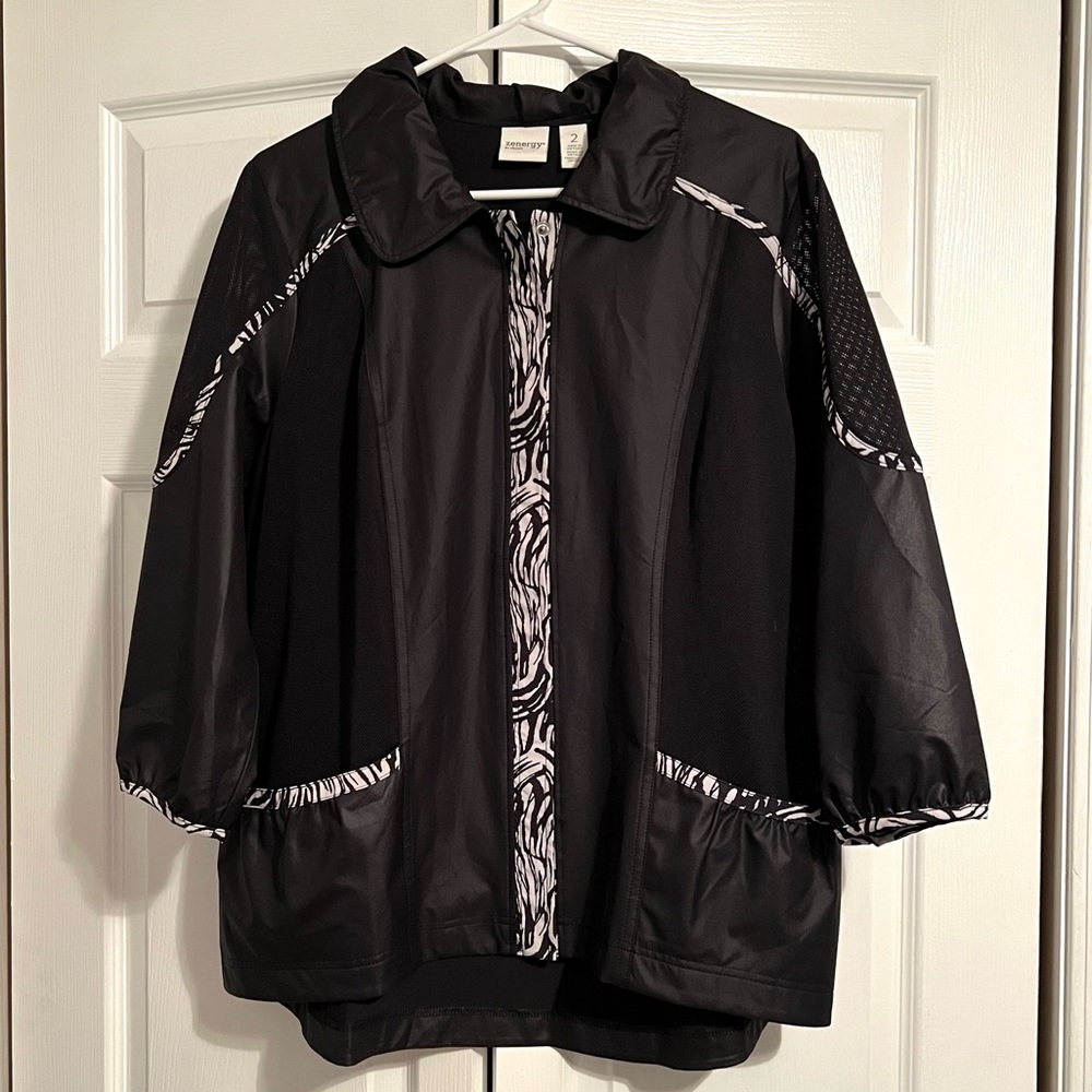 Chico’s Zenergy Jacket Size 2/Large